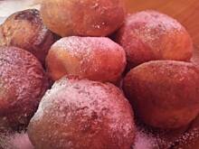 Fot. goplana2, Pączki na kwaśnym mleku