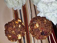 Fot. ekkore, Kotlety mielone z suszonymi pomidorami i fetą