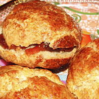 Bułeczki drożdżowe na śmietane