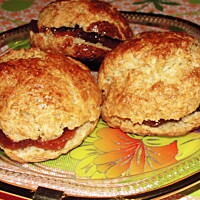 Bułeczki drożdżowe na śmietane