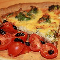 Tarta Brokułowa na razowym spodzie