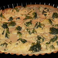 Tarta Brokułowa na razowym spodzie