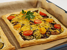 Fot. Wkn, Pizza francuska pieczarkowo-cukiniowa