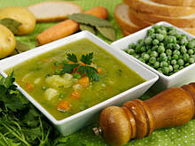 Fot. Wkn, Zupa groszkowa półkremowa