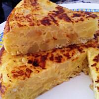 Tortilla de patatas - hiszpański omlet