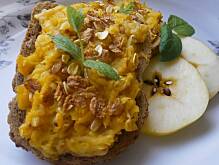 Fot. Magdalena Ssk, Grzanki z jabłkiem