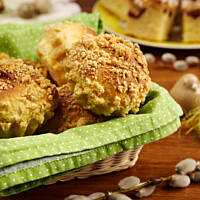 Drożdżowe babeczki do święconeczki