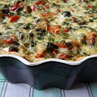 Quiche (kisz) ze szpinakiem.