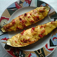 Cukinia z serowo-warzywnym nadzieniem