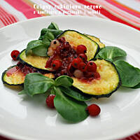 "Czipsy" cukiniowo-serowe