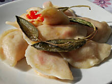 Fot. katy12, Pierożki z serem dojrzewającym i papryką