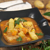 Kapuśniak z szynką