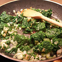 Makaron ze szpinakiem i serkiem Philadelphia