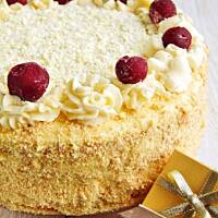 tort wiśniowo-waniliowy...