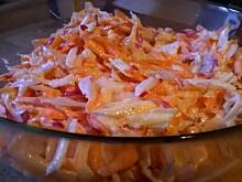 Fot. pwyso, delikatna surówka z rzodkiewki