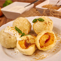 Knedle serowe z morelami - czyli po naszemu domowemu "sredle"