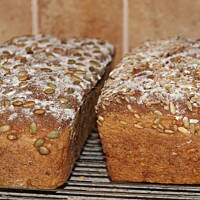 Chleb Mieszany Pełnoziarnisty / Wyborny 