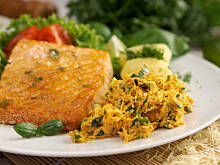 Fot. Wkn, Surówka marchewkowo-serowa