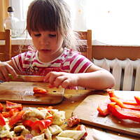 Bakłażan faszerowany kiełbasą i warzywami