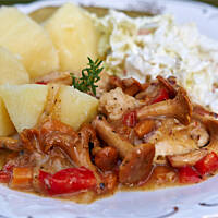 Sos kurkowy z kurakiem