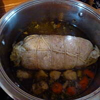 Rolada drobiowa gotowana w rosole