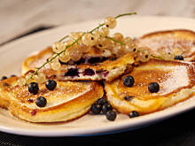 Fot. Wkn, Placuszki omletowe z jagodami - puszyste i delikatne