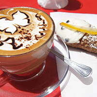 tradycyjnie czyli kawa i ciacho :-)