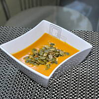 Zupa dyniowa z mleczkiem kokosowym