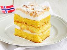 Fot. izaa_a, kvæfjordkake – norweskie ciasto…