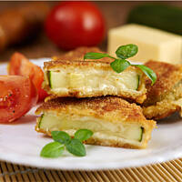 Kotlety z cukinii z ciągnącym serem