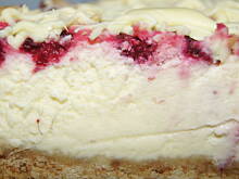 Fot. magpie101, Sernik z malinami