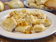 Fot. Wkn, Leniwie orzechowe kopytka