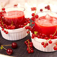 Napój wiśniowo porzeczkowy