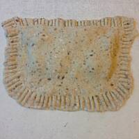 Placuszki sezamowe z nadzieniem warzywnym na ostro