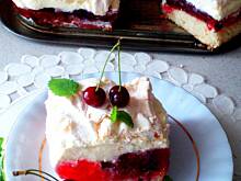 Fot. Olkka, wiśniowa chmurka