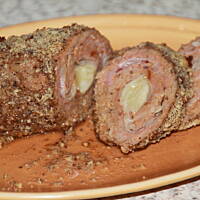 Roladki Mielone w Orzechowej panierce