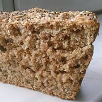 Chleb żytnio razowy 