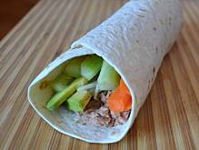 Fot. anita.m, Wraps z tuńczykiem- szybkie, zdrowe śniadanie