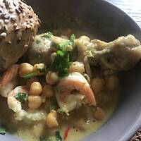 Curry z kurczakiem, krewetkami i ciecierzycą, polecam