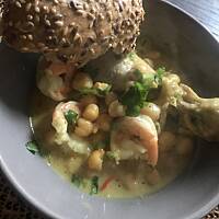 Curry z kurczakiem, krewetkami i ciecierzycą, polecam