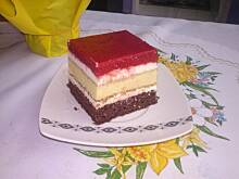 Fot. anika1230, Cisto z serem,truskawkami i kremem