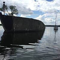 Betonowiec, podobno czasem odbywają się tam koncerty