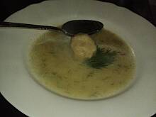 Fot. Astaroth, Kalafiorowa zupa krem z mięsnymi klopsikami