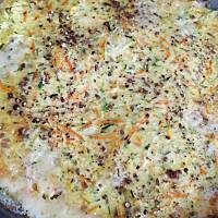 Omlet cukiniowy faszerowany serem i szynką