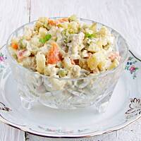 rosyjska sałatka Olivier…