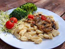 Fot. Wkn, Kopytka z ciasta jogurtowego