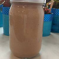 koktajl z banana, jabłka, pomarańczy, mleka sojowego i cynamonu 