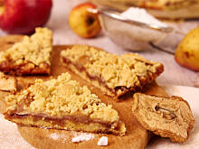 Fot. Wkn, Kruchy placek różany - wypieki codzienne