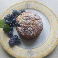 Muffinki maślankowe z borówkami