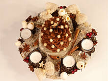 Fot. Wkn, Stroiki na świąteczny stół